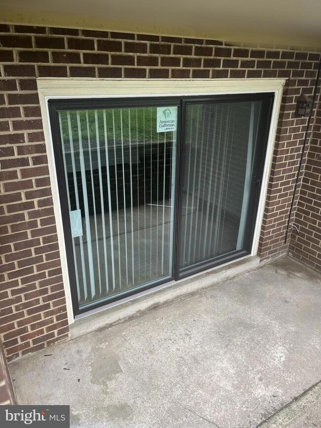 1003 Scarlet Oak Ct unit 1D, Hampstead, MD 21074 - photo 2