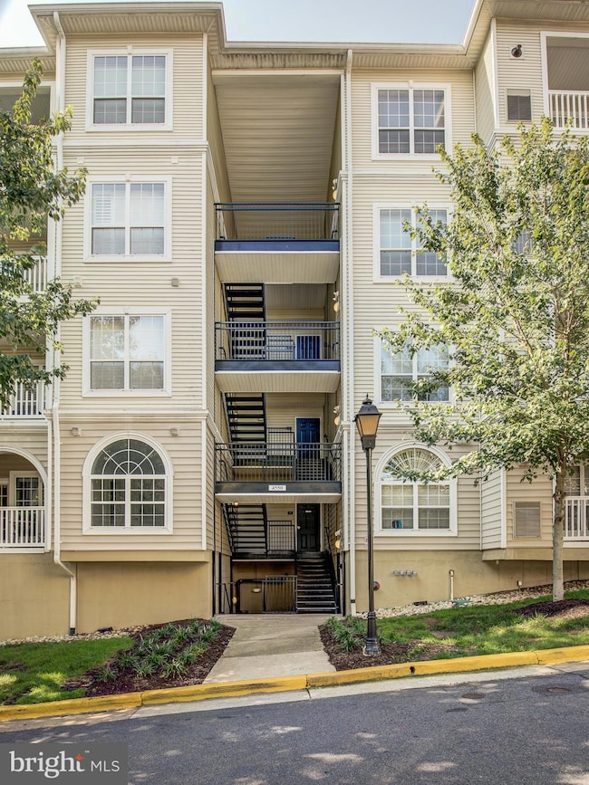 4550 Strutfield Ln unit 2110, Alexandria, VA 22311 - photo 3