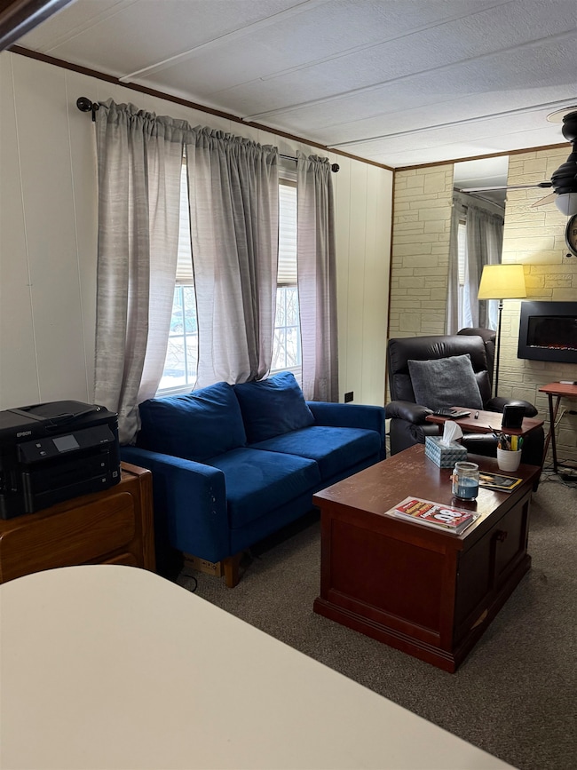 1013 Camelot Dr, Exeter, NH 03833 - photo 2