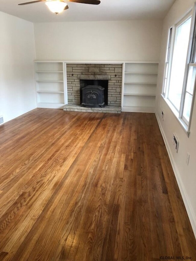 14 Hadel Rd, Schenectady, NY 12302 - photo 7