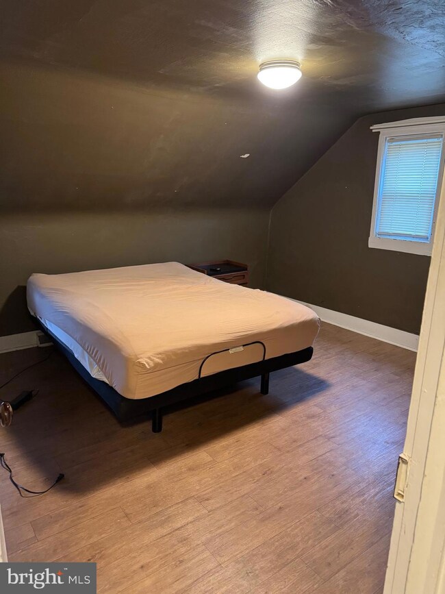 95 E Main St, Leola, PA 17540 - photo 5