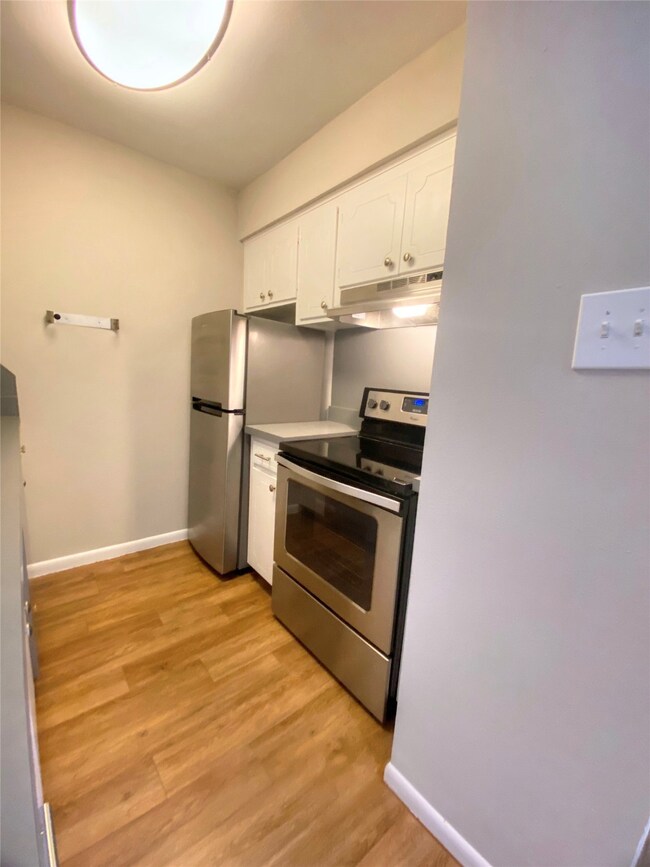 3902 Mandell St unit 3, Houston, TX 77006 - photo 7