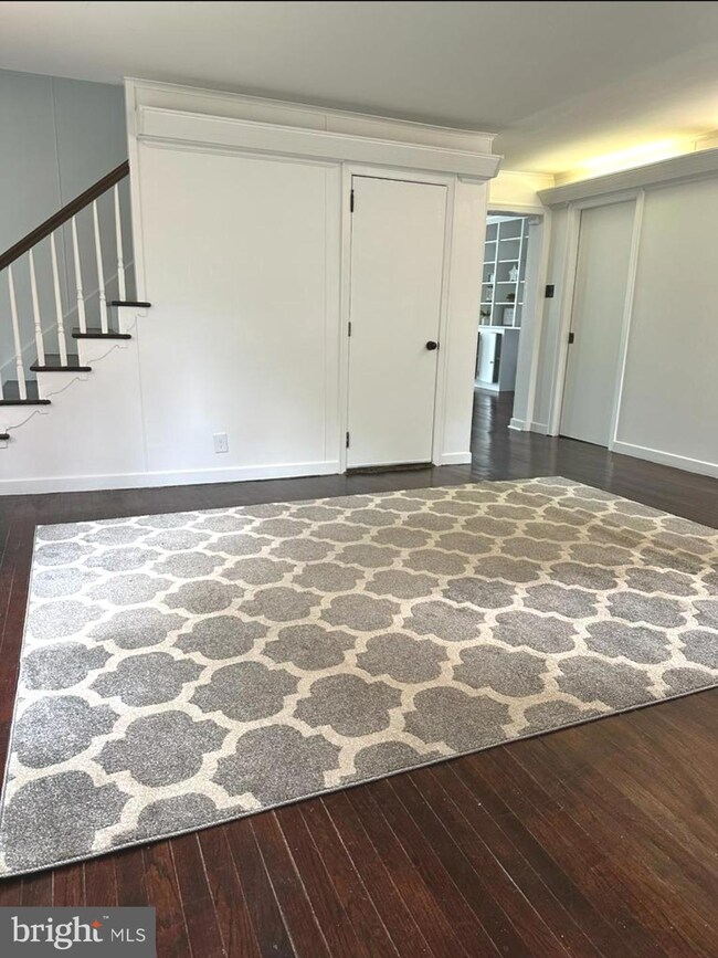 415 Arch St unit 1, Spring City, PA 19475 - photo 6