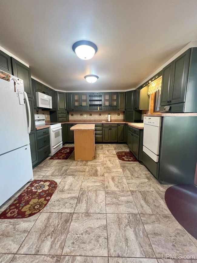 W6699 Sturgeon Ln, Felch, MI 49831 - photo 5