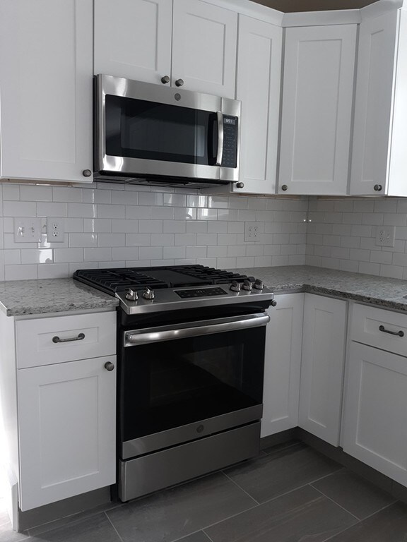 1185 Salem St, Malden, MA 02148 - photo 6