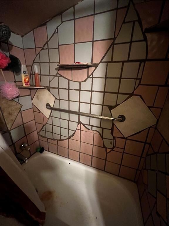 711 N Porter Ave, Okmulgee, OK 74447 - photo 5