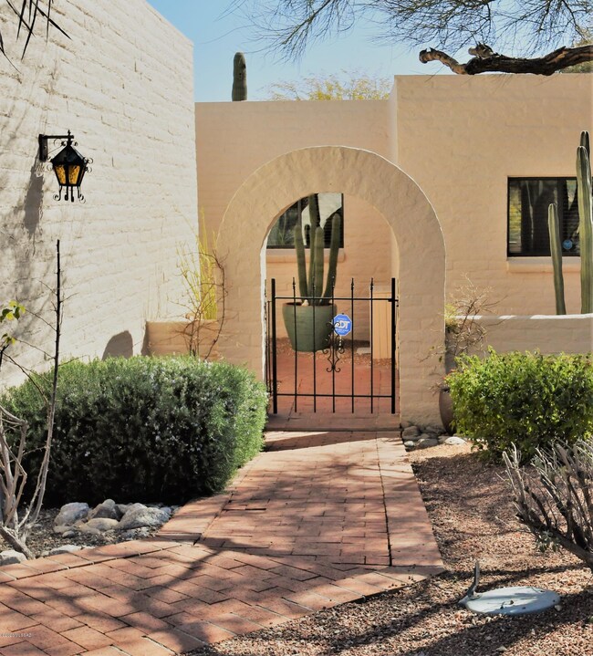 Front Gate rev winner