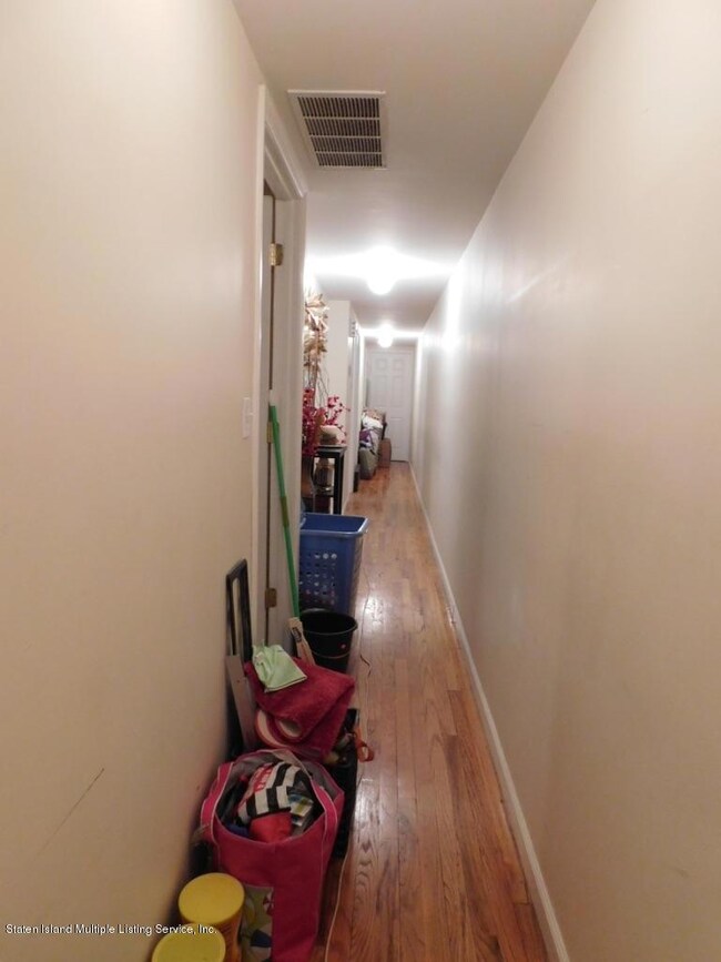 63 Houston St unit 2, Staten Island, NY 10302 - photo 5