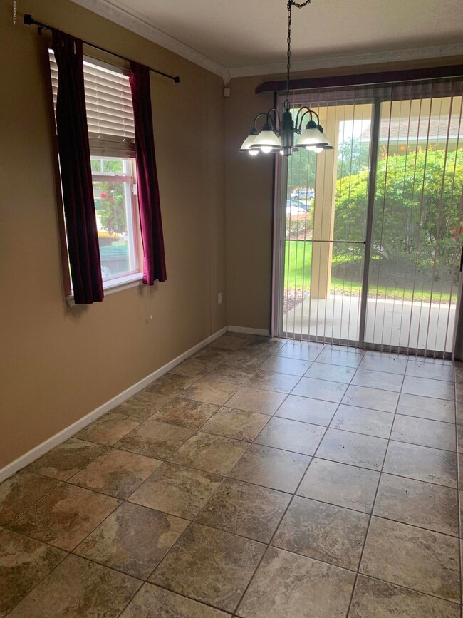 8880 Inlet Bluff Dr, Jacksonville, FL 32216 - photo 3