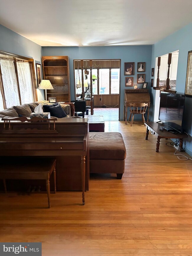 208 Ash Rd, Marlton, NJ 08053 - photo 4