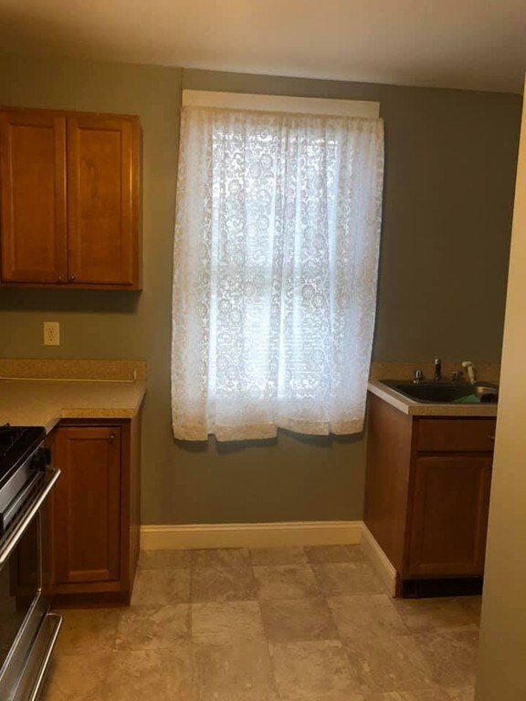 28 Larry Place unit 2, Quincy, MA 02169 - photo 5