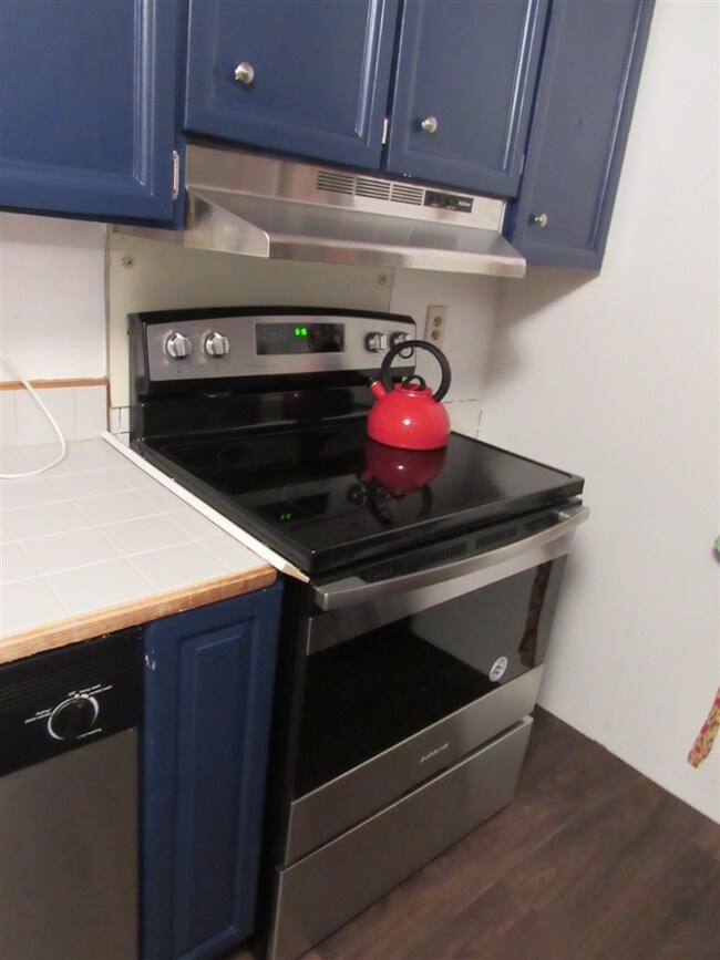 196 Buck St, Pembroke, NH 03275 - photo 4