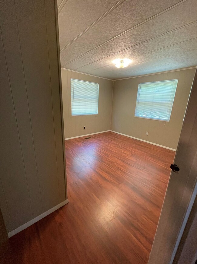 366 Mary Lou Dr, Byron, GA 31008 - photo 7