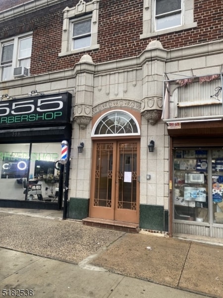 555 Westminster Ave unit 3, Elizabeth, NJ 07208 - photo 7