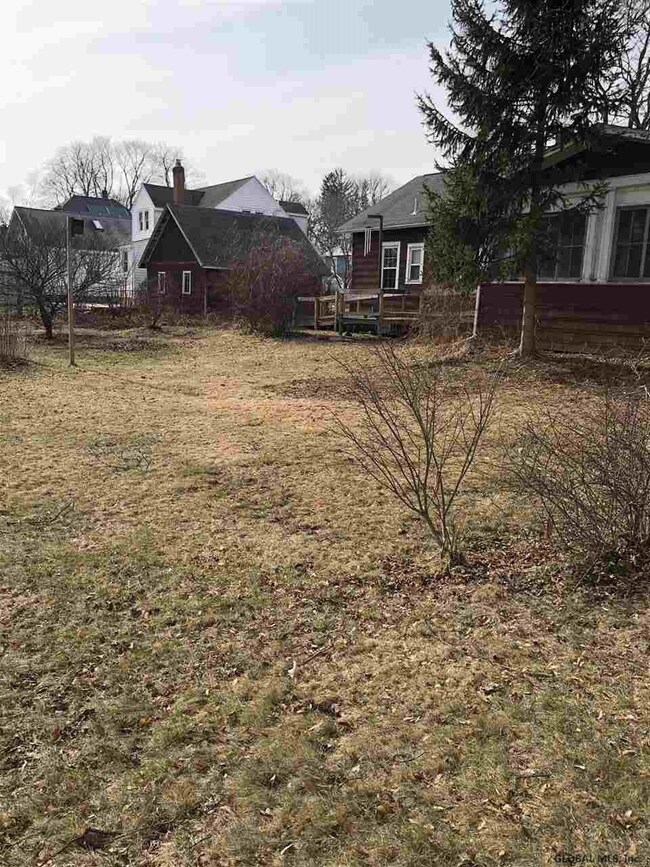 211 Pleasantview Ave, Schenectady, NY 12302 - photo 5