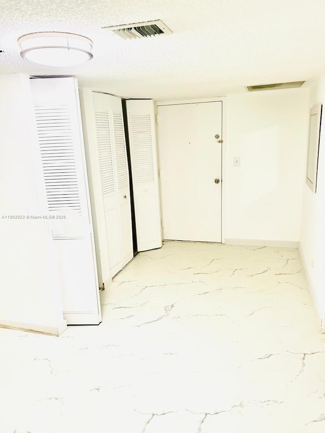 Winston Towers 400 unit MO-3, Sunny Isles Beach, FL 33160 - photo 4