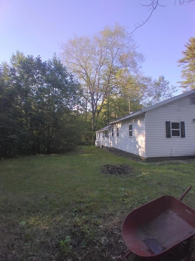 318 N Fryeburg Rd, Fryeburg, ME 04037 - photo 4