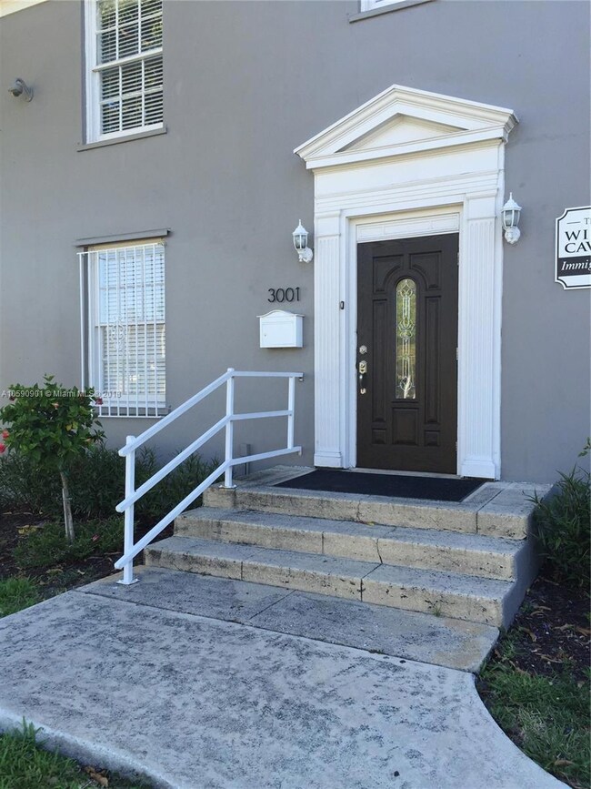 3001 Broadway, West Palm Beach, FL 33407 - photo 3