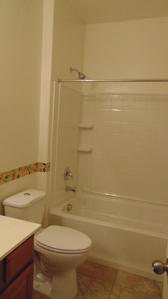 940 E Euclid Ave, Gilbert, AZ 85297 - photo 5