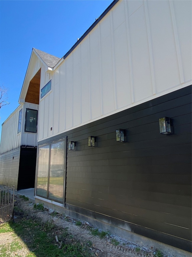 212 E 39th St, Houston, TX 77018 - photo 6