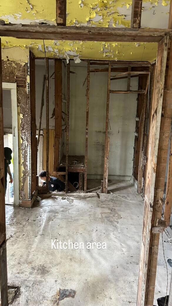 2154 W 10th Place, Gary, IN 46404 - photo 3