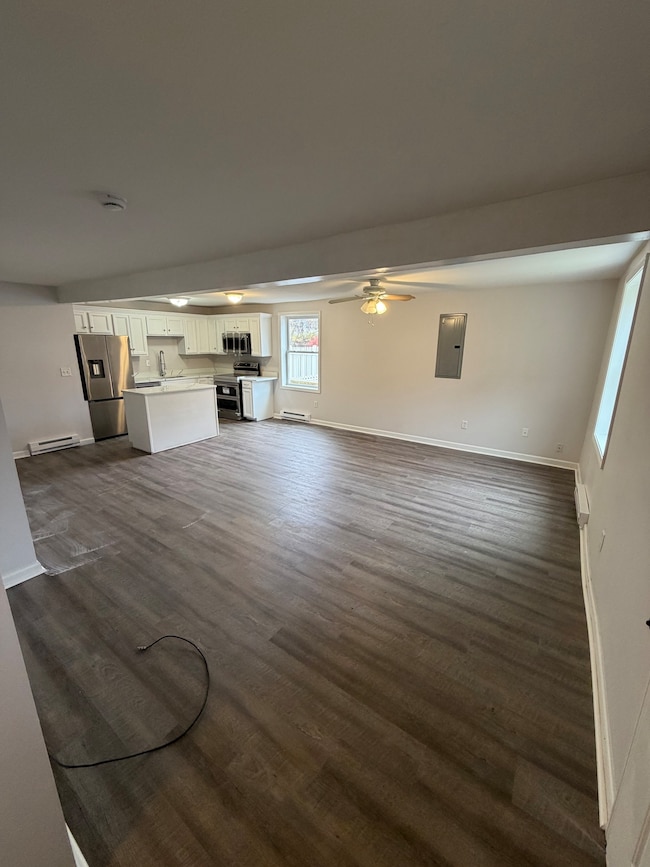 34 Pleasant St unit 7, Plainfield, CT 06374 - photo 3