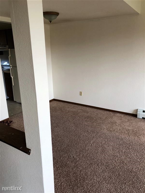 420 Hannah St, Roscommon, MI 48653 - photo 7