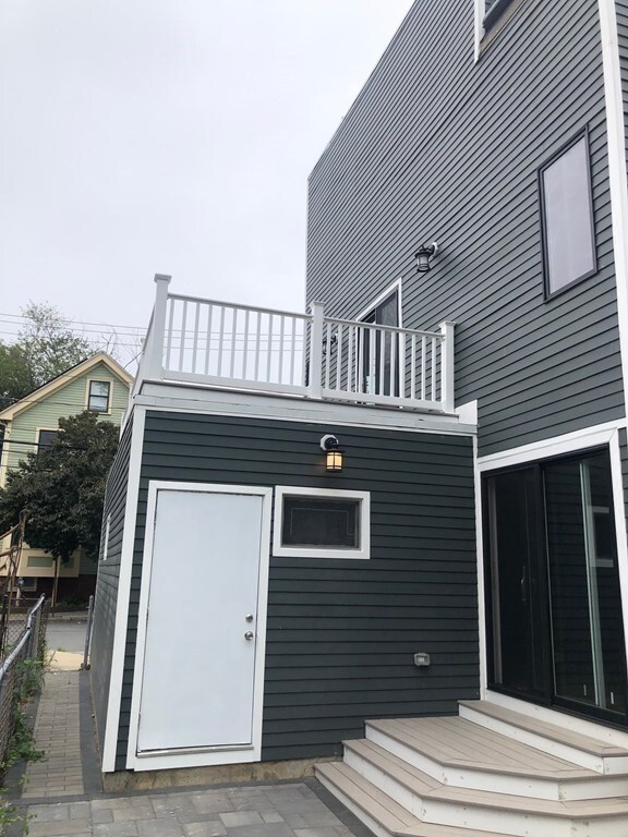 30 Bay St unit SF, Cambridge, MA 02139 - photo 2