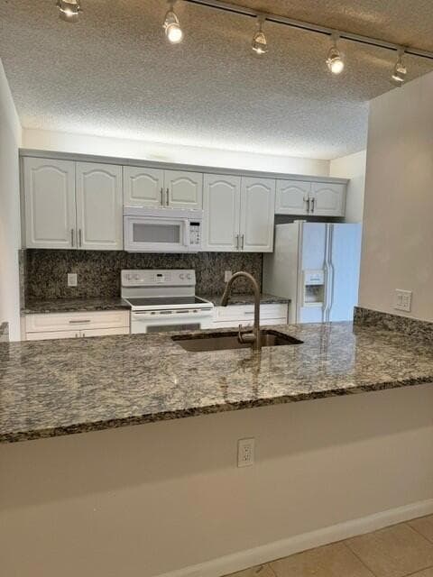 3822 38th Way, West Palm Beach, FL 33407 - photo 2