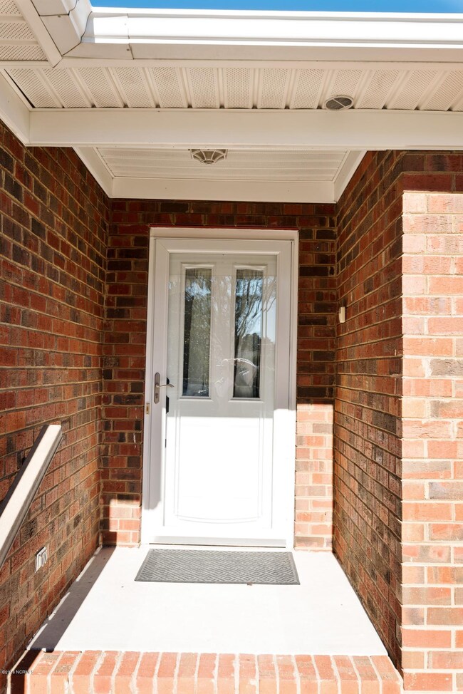 13 Pier Pointe 4