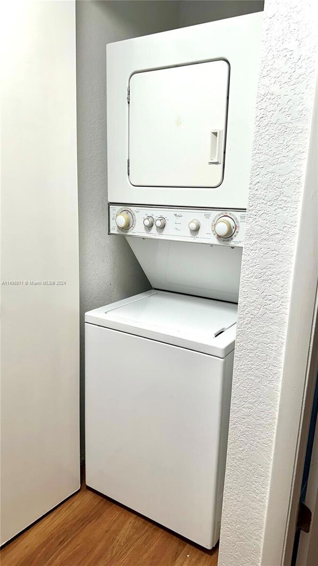 Havana Lofts Condo unit 603, Miami, FL 33128 - photo 6