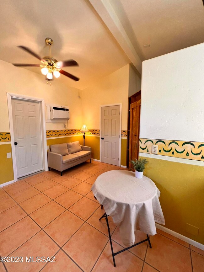 2215 E La Mirada St unit A, Tucson, AZ 85719 - photo 6