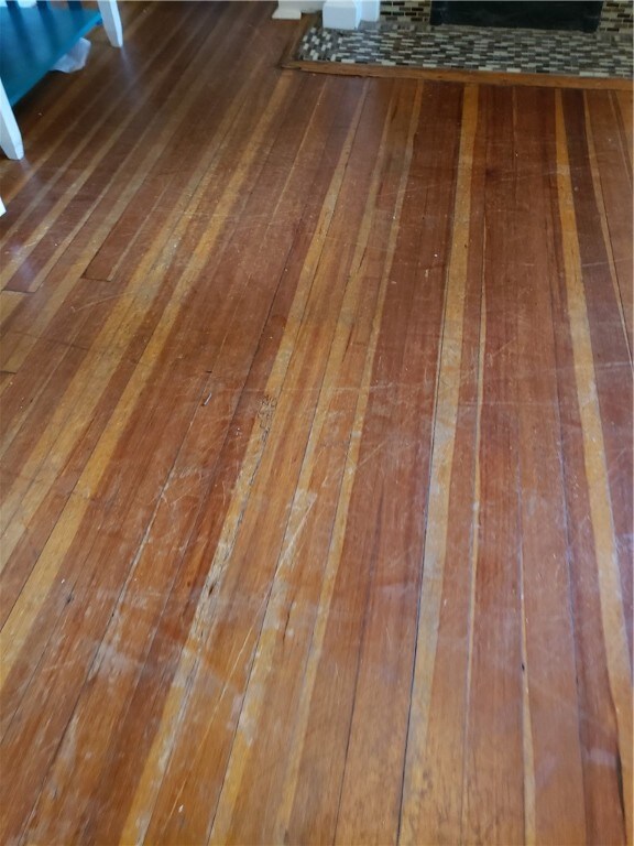 Hardwood Flors