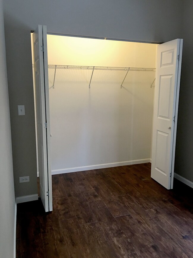 4608 S Evans Ave, Chicago, IL 60653 - photo 5