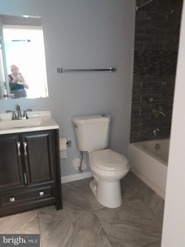 2039 Cross Trails Rd, Windsor Mill, MD 21244 - photo 7