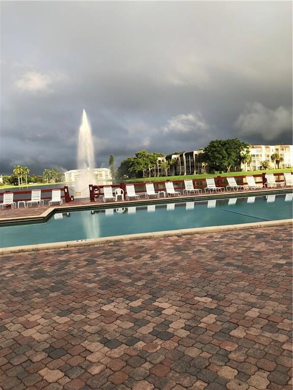 1631 W Oak Knoll Cir, Davie, FL 33324 - photo 6