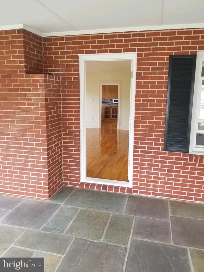 219 E Chew Ave, Saint Michaels, MD 21663 - photo 7