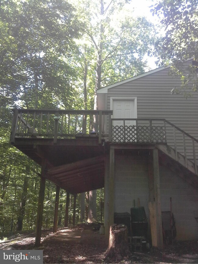 2402 Manor Gate Terrace, Upper Marlboro, MD 20774 - photo 6