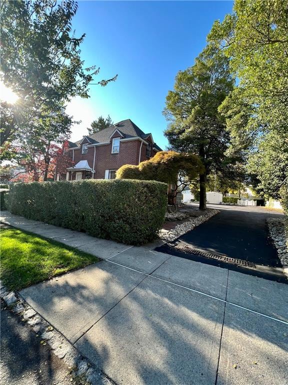 225 3rd St, Staten Island, NY 10306 - photo 4