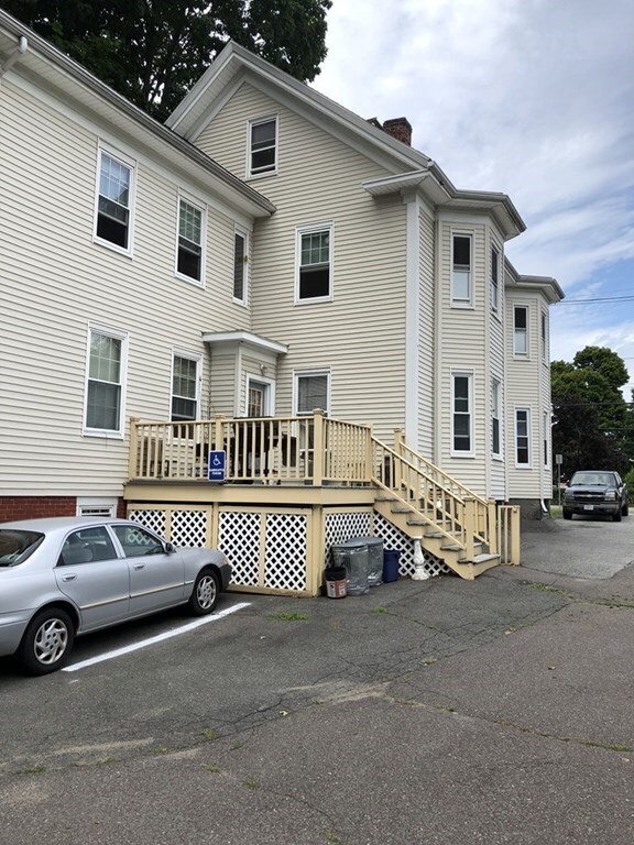 32 Main St unit 1, Saugus, MA 01906 - photo 2