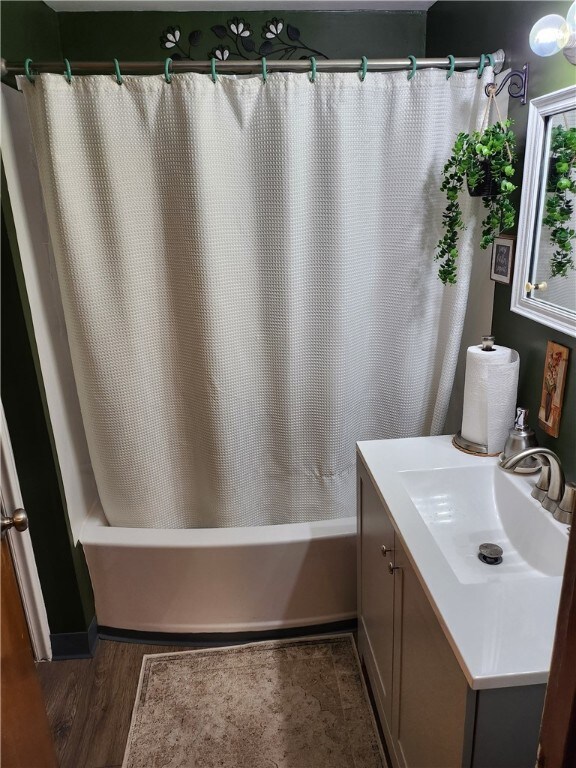 711 8th St, Glassport, PA 15045 - photo 3