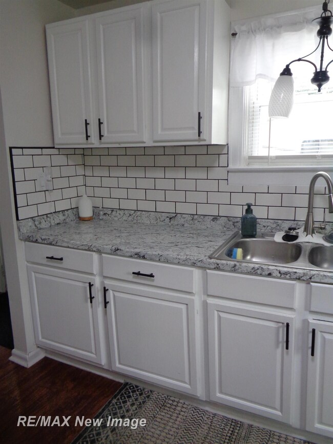 4224 Pineport Rd, Bridgeport, MI 48722 - photo 7