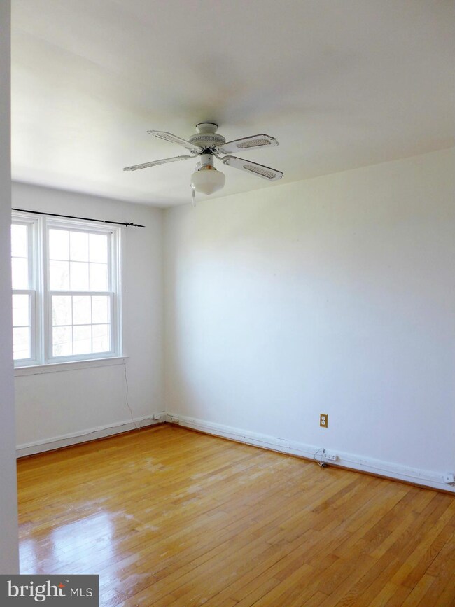 186 Stanmore Rd, Baltimore, MD 21212 - photo 3