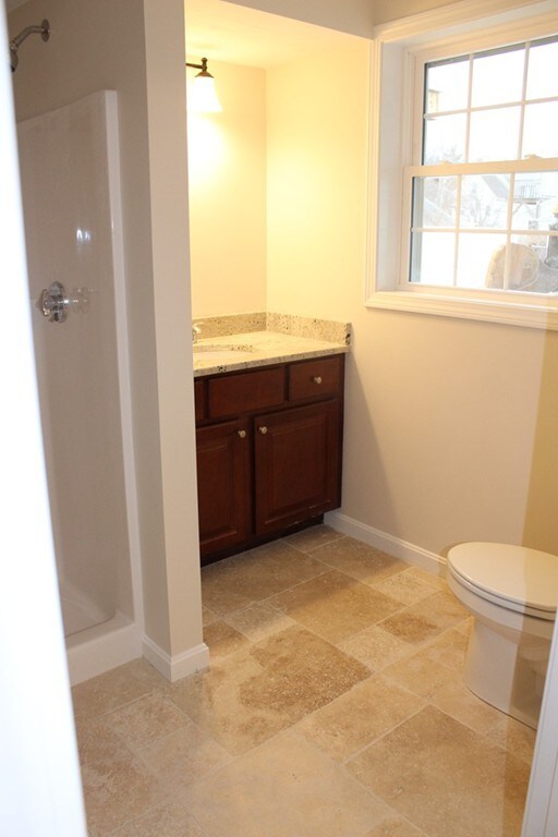 14 Coburn Ave, Worcester, MA 01604 - photo 4