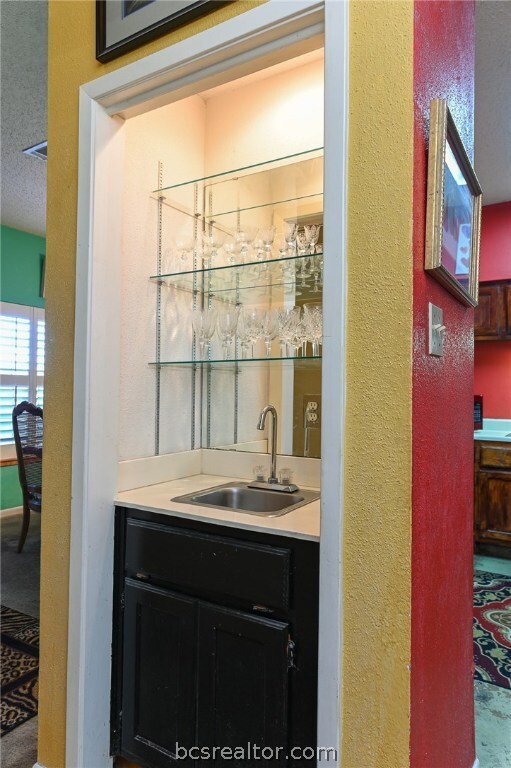 Wet Bar
