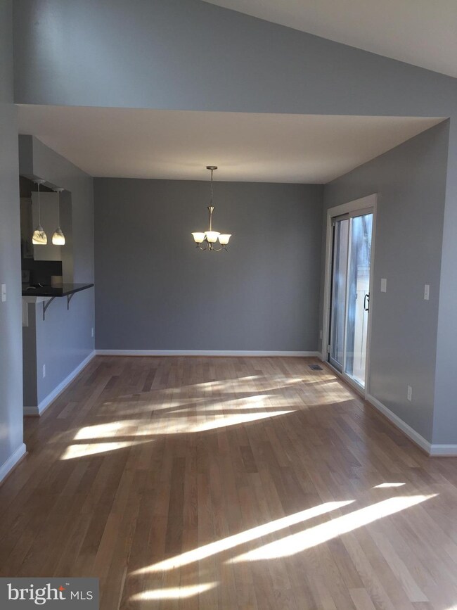 20224 Lea Pond Place, Montgomery Village, MD 20886 - photo 3