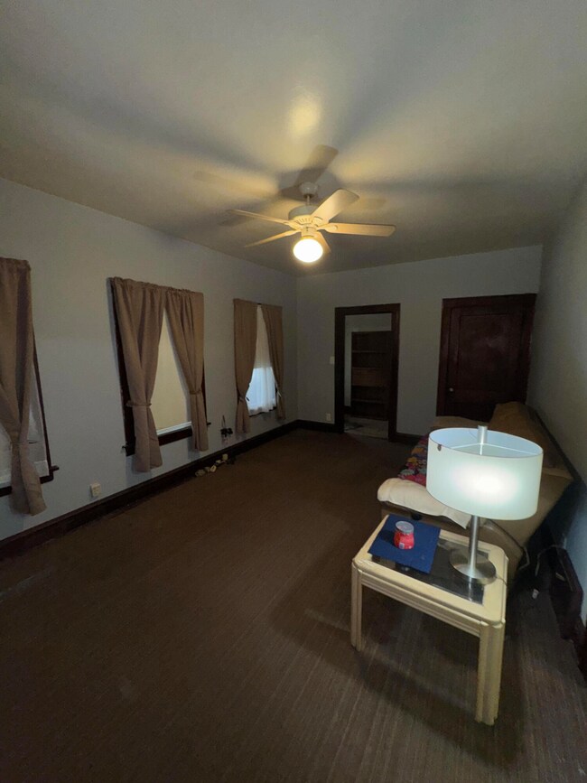 4467 Connecticut St, Gary, IN 46409 - photo 5