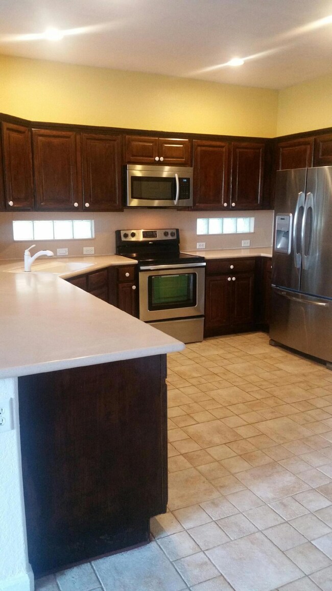 1020 Center Stone Ln, Riviera Beach, FL 33404 - photo 6