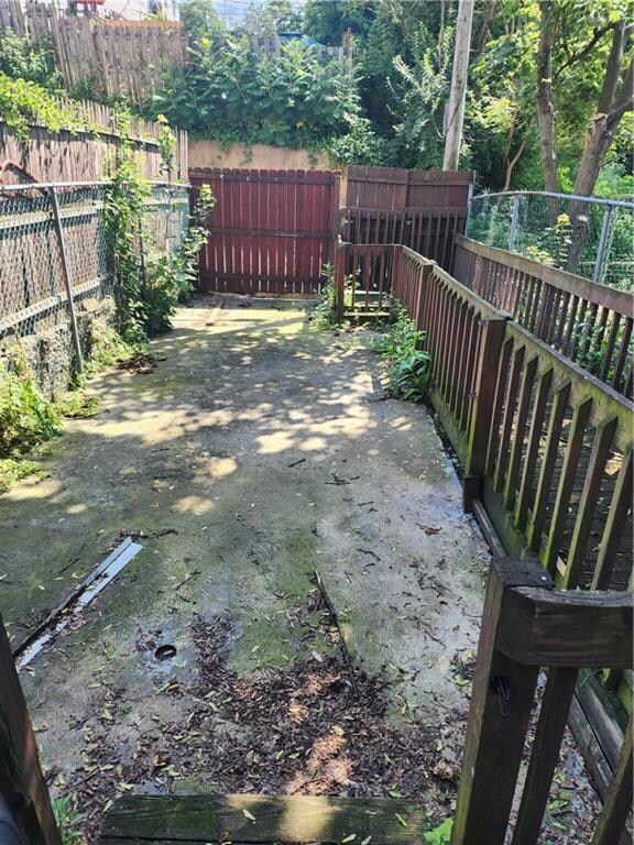 313 S Franklin St, Allentown, PA 18102 - photo 5