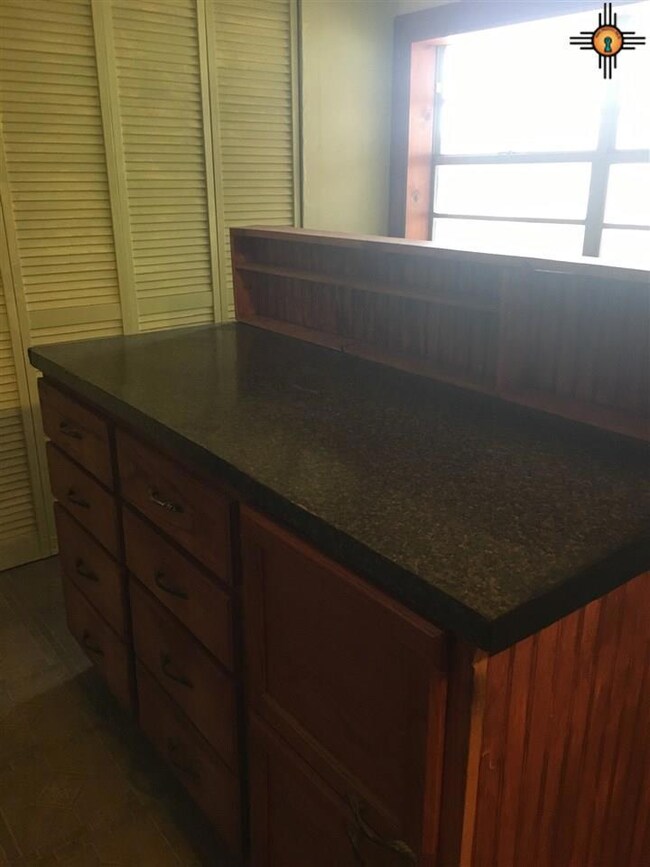 212 W Scharbauer St, Hobbs, NM 88240 - photo 6